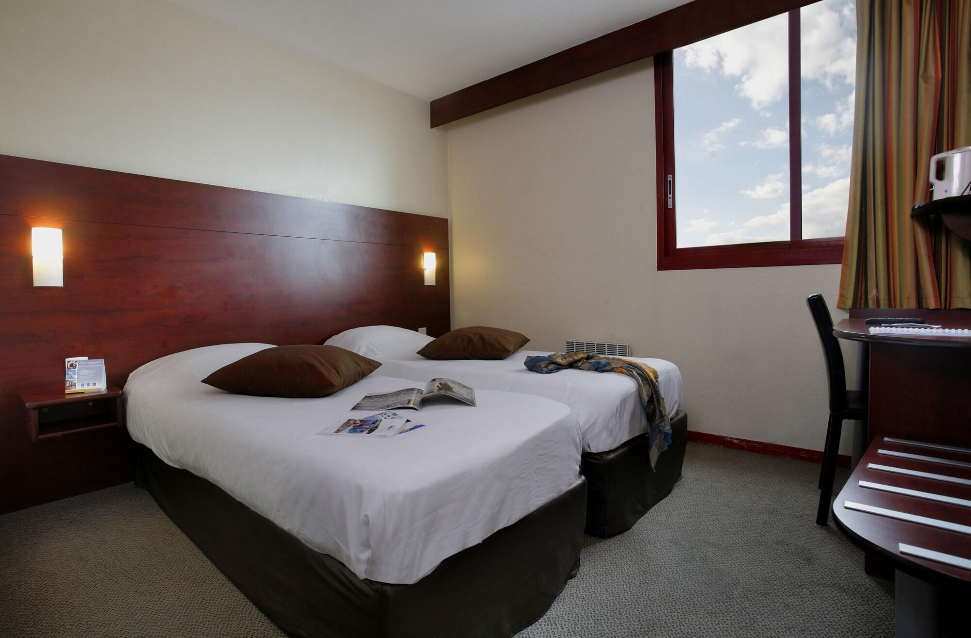 Hôtel Gallieni Gennevilliers Buitenkant foto