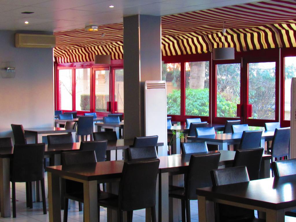 Hôtel Gallieni Gennevilliers Buitenkant foto