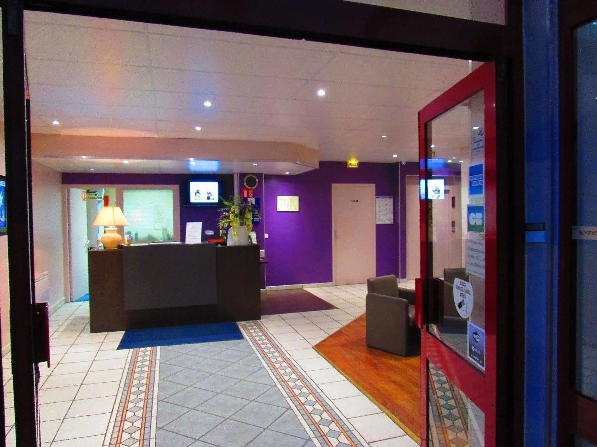 Hôtel Gallieni Gennevilliers Buitenkant foto